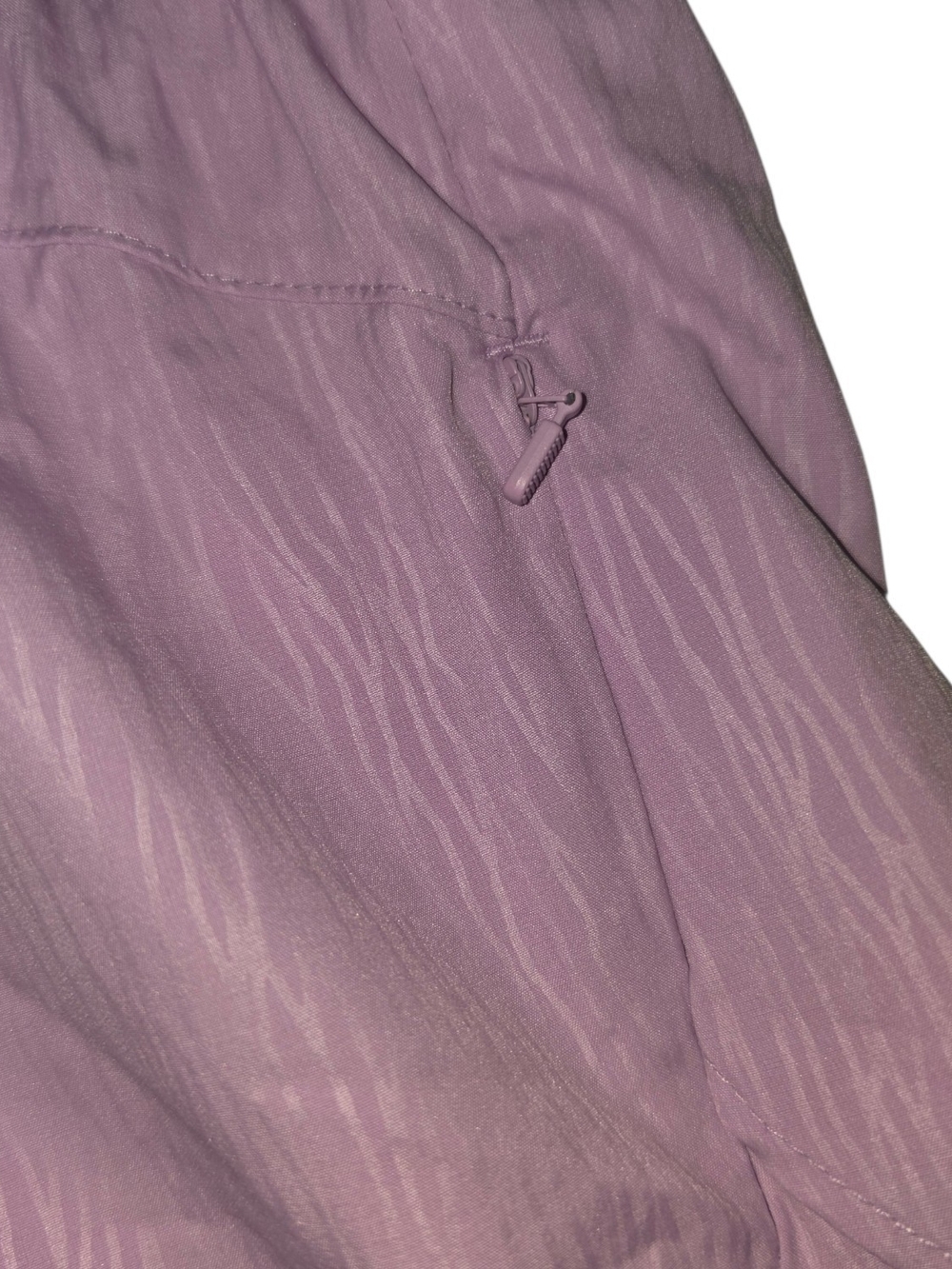 NWT Avia Women’s Bike Liner Running Shorts XL 16-18 Purple Zipper Pocket - Picture 3 of 5